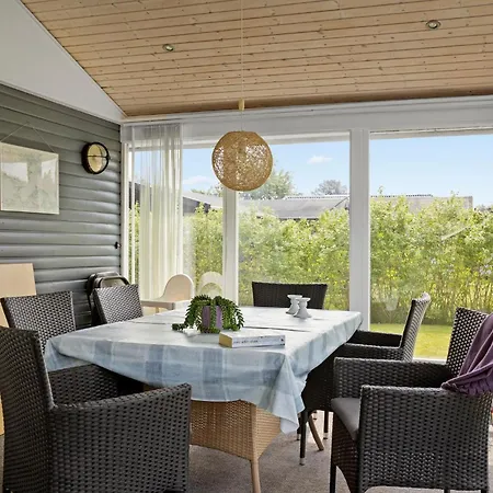 3 Bedroom Stunning In 度假居