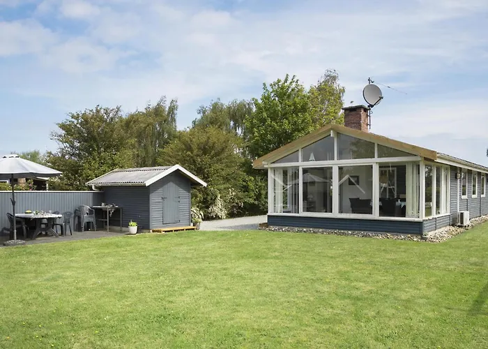 3 Bedroom Stunning In *